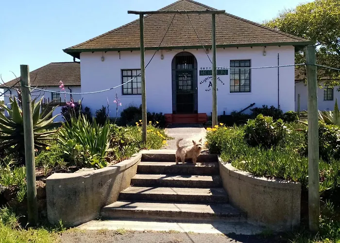 Lighthouse Farm Backpackers Lodge Cape Town